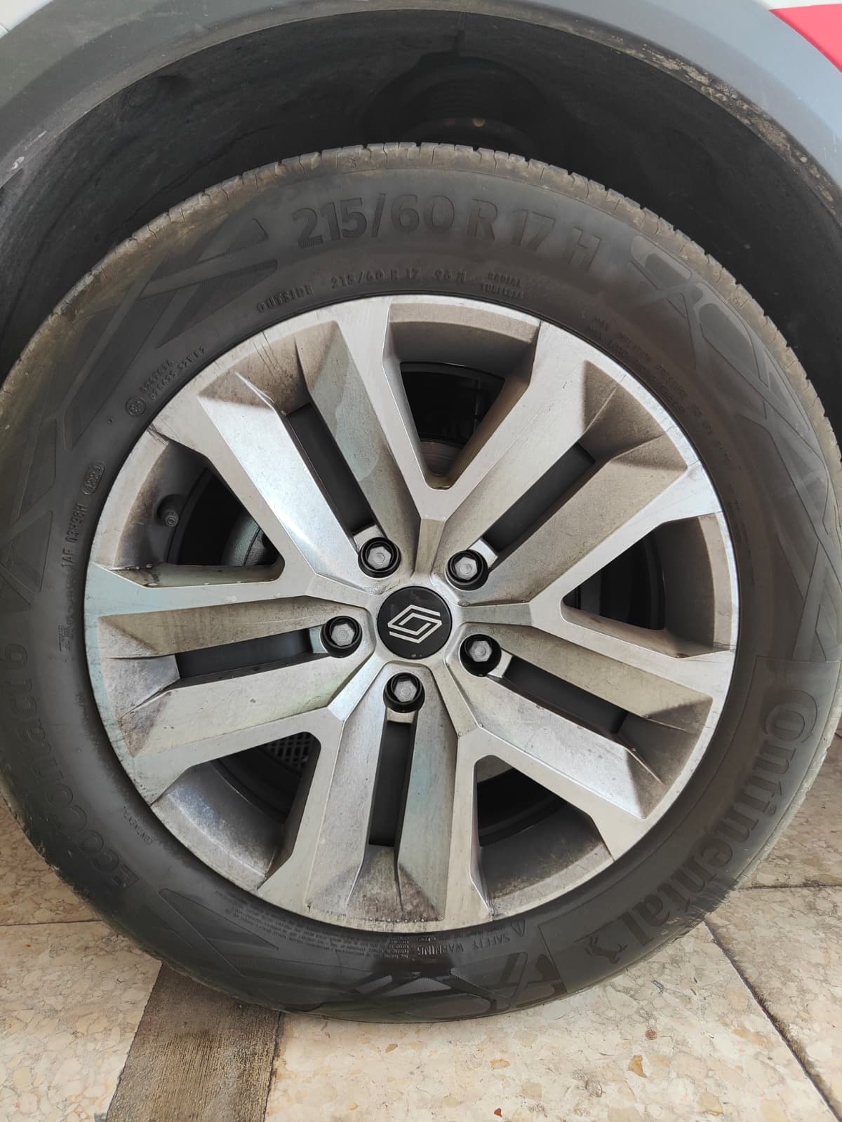 Pintura brillante después de pulir